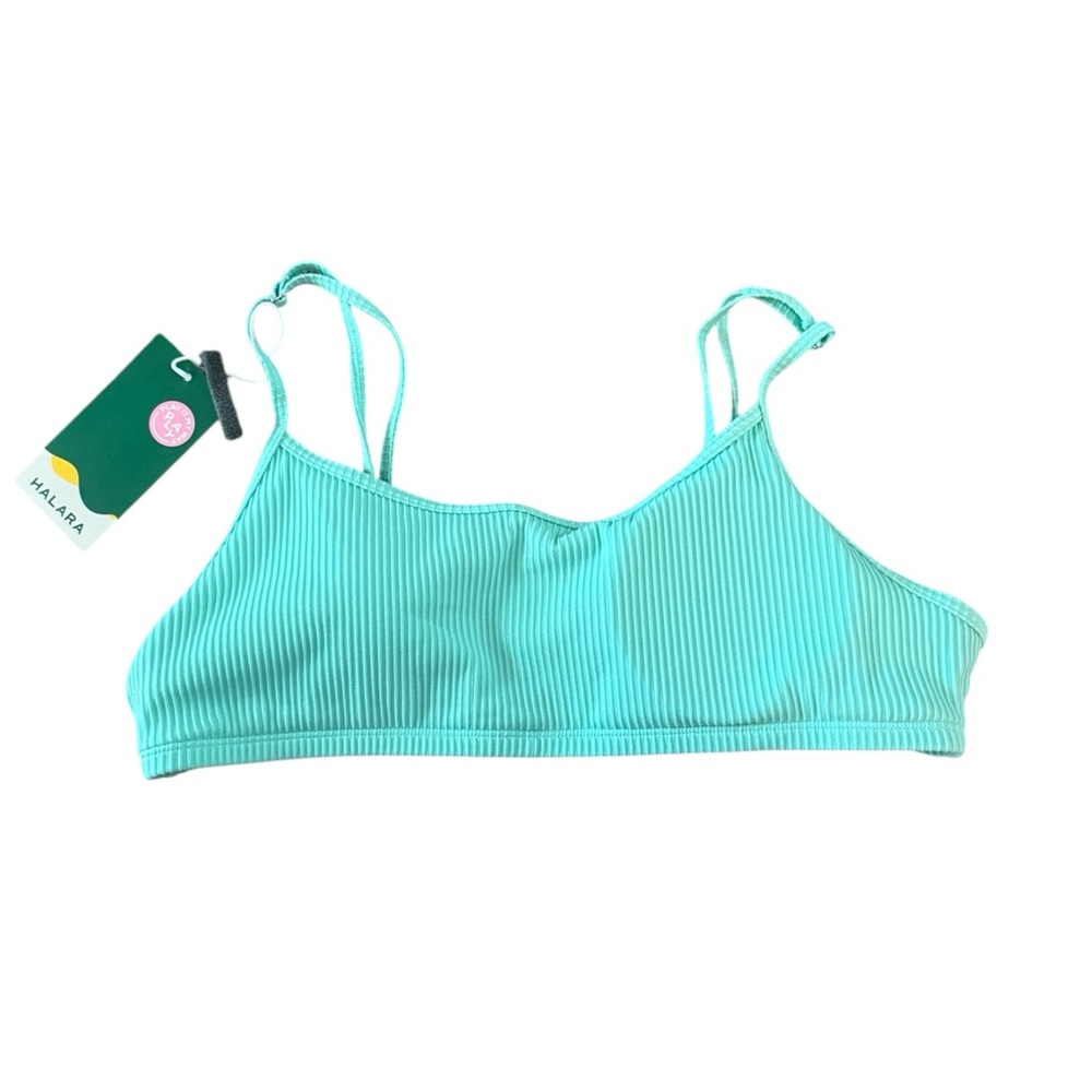 HALARA Ribbed Light Green Bikini Top